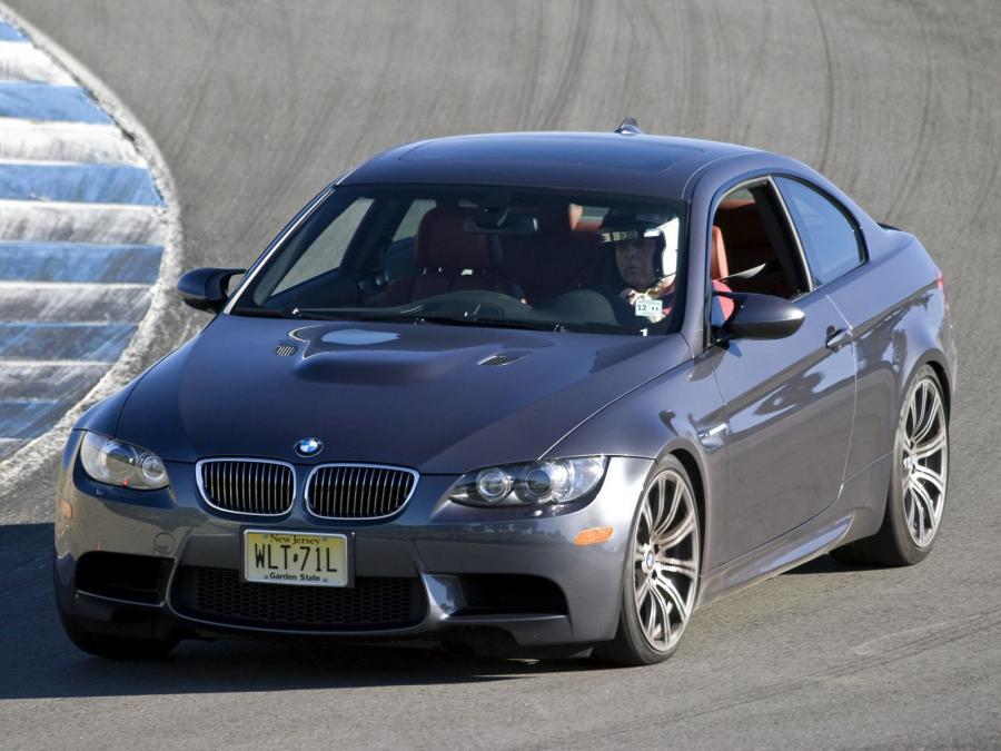  BMW M3 Coupe 2007 года  (US) (фото 3 из 26)